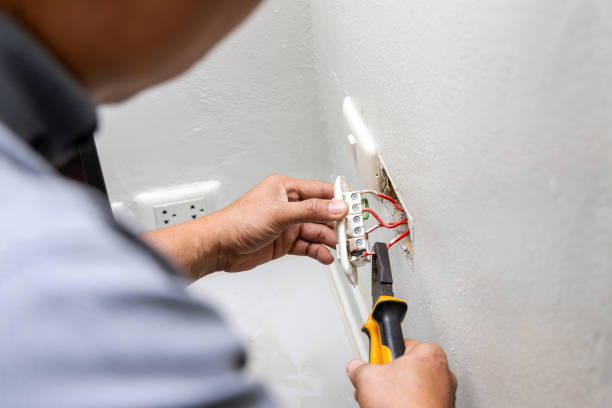Best 24-Hour Electrician  in Pontotoc, MS